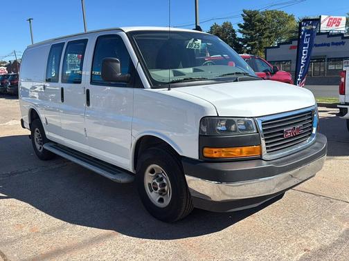 2024 GMC Savana 2500 Work Van