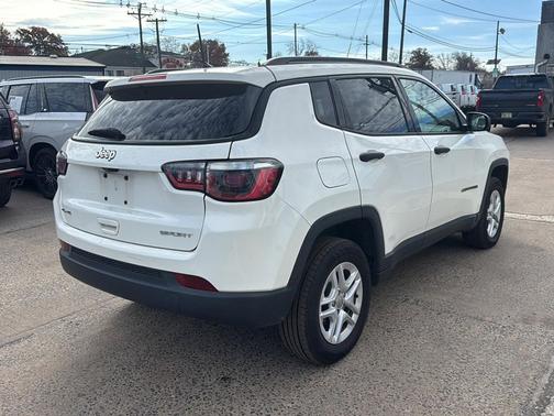 2018 Jeep Compass Sport