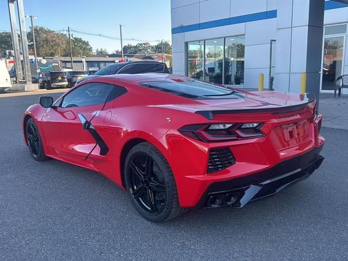 2026 Chevrolet Corvette Stingray w/1LT