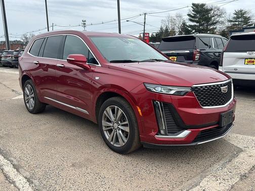 2023 Cadillac XT6 Premium Luxury AWD