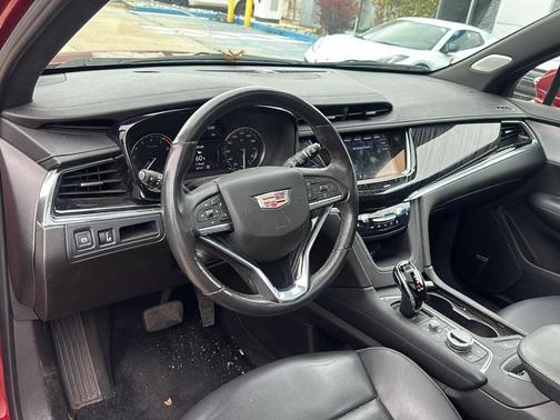 2023 Cadillac XT6 Premium Luxury AWD