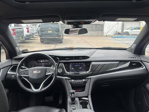 2023 Cadillac XT6 Premium Luxury AWD