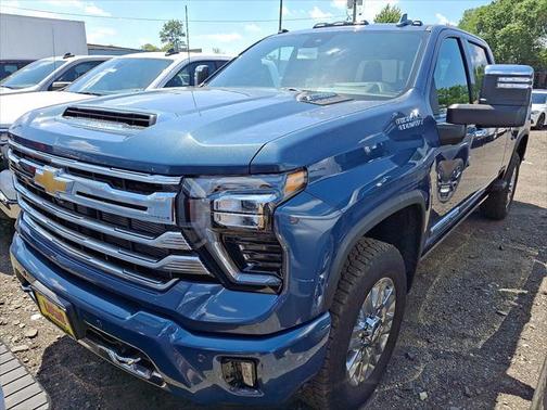 2025 Chevrolet Silverado 2500 High Country