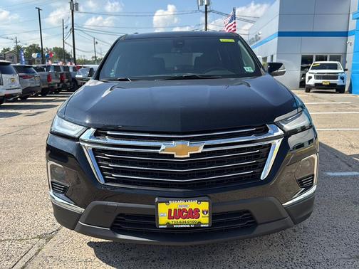 2022 Chevrolet Traverse LT Leather