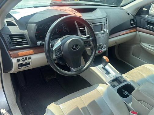 2014 Subaru Outback 3.6R Limited