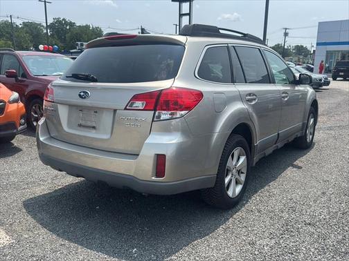 2014 Subaru Outback 3.6R Limited