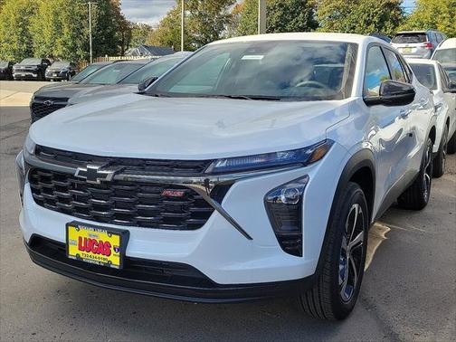 2025 Chevrolet Trax FWD 1RS