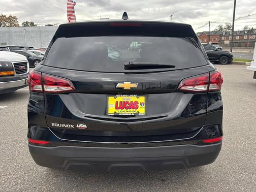 2023 Chevrolet Equinox LS