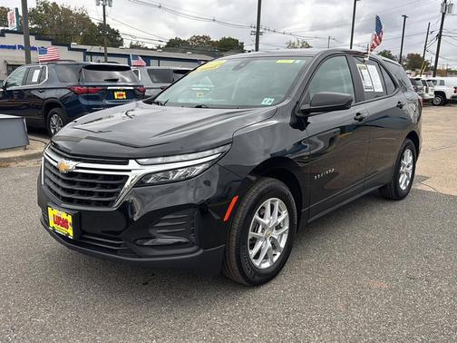 2023 Chevrolet Equinox LS