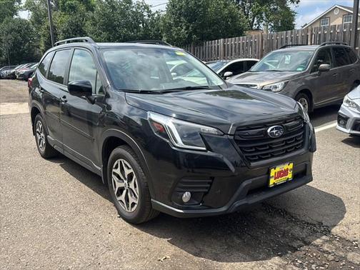 2022 Subaru Forester Premium