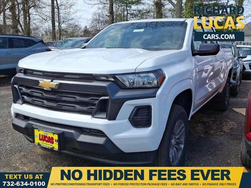 2025 Chevrolet Colorado WT