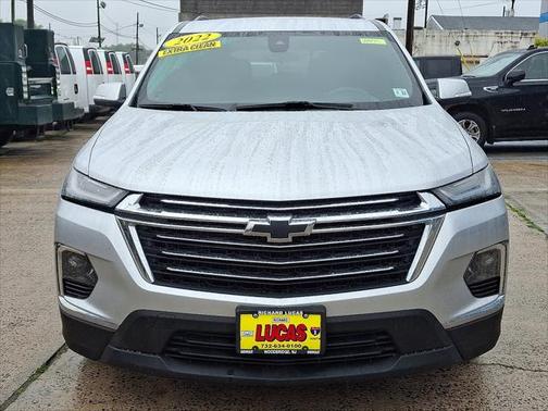 2022 Chevrolet Traverse LT Cloth