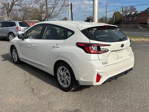 2024 Subaru Impreza Base