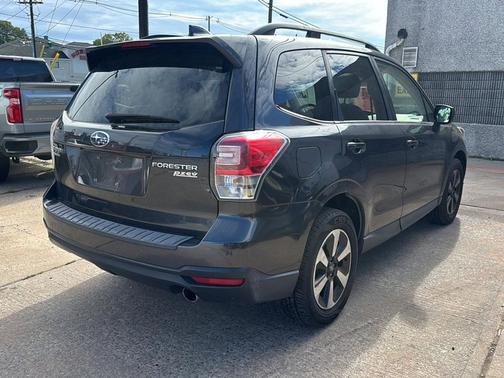 2017 Subaru Forester 2.5i Limited