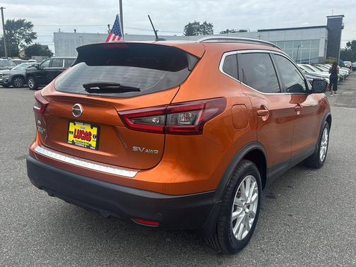 2021 Nissan Rogue Sport SV