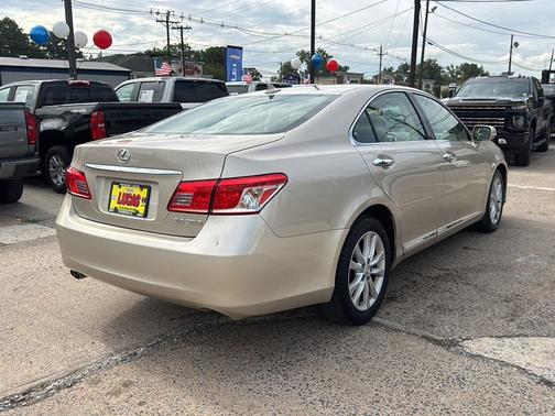 2011 Lexus ES 350 Base