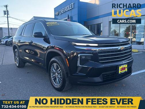 2024 Chevrolet Traverse LT