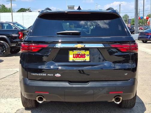 2022 Chevrolet Traverse LT Leather
