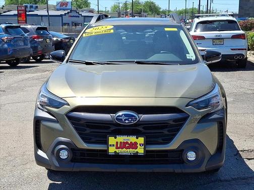 2025 Subaru Outback Premium