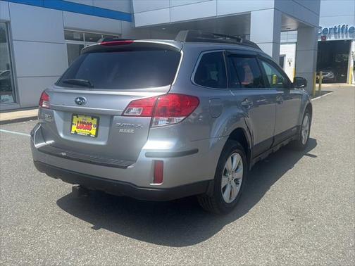 2010 Subaru Outback 2.5 i Premium
