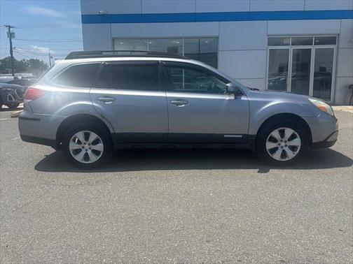 2010 Subaru Outback 2.5 i Premium
