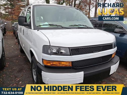 2025 Chevrolet Express 2500 RWD 2500 Regular Wheelbase WT