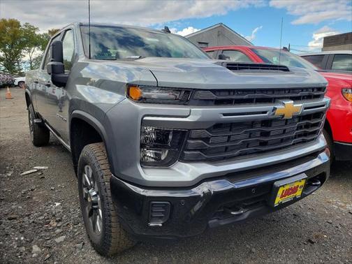 2025 Chevrolet Silverado 2500 Custom