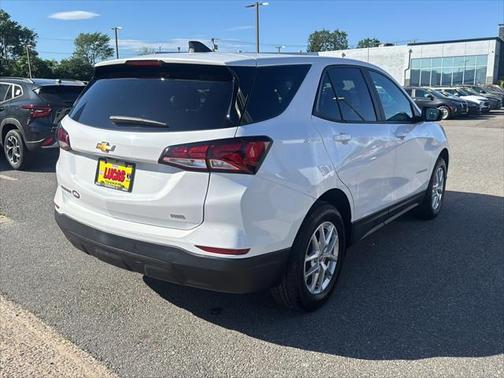 2023 Chevrolet Equinox LS