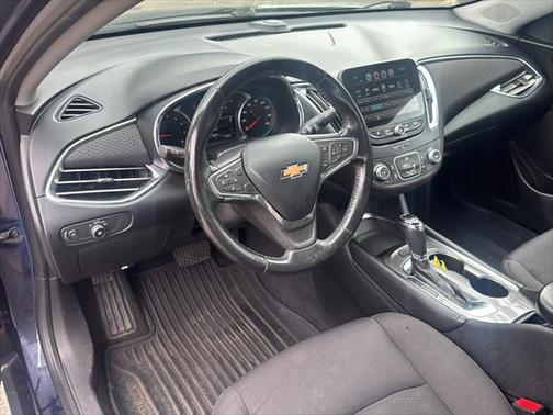 2017 Chevrolet Malibu 1LT