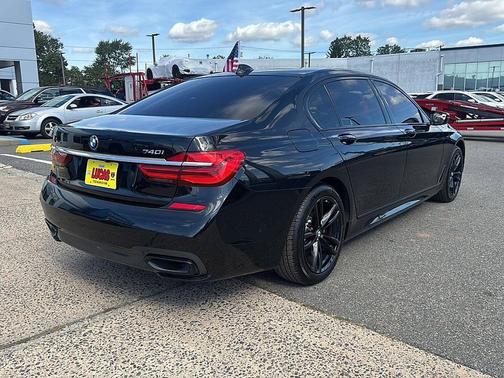 2019 BMW 740 xDrive