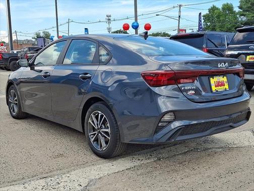 2022 Kia Forte LXS