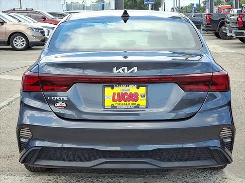 2022 Kia Forte LXS