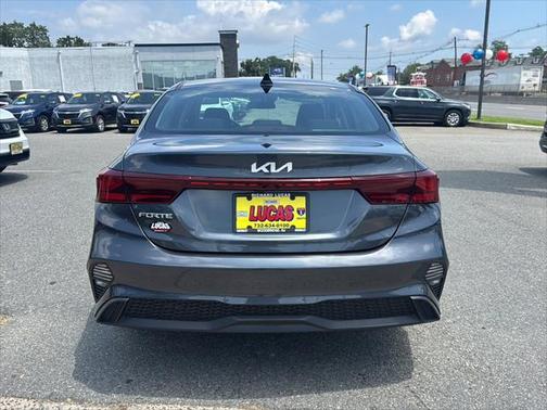 2022 Kia Forte LXS