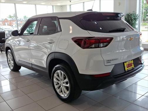 2025 Chevrolet Trailblazer LS