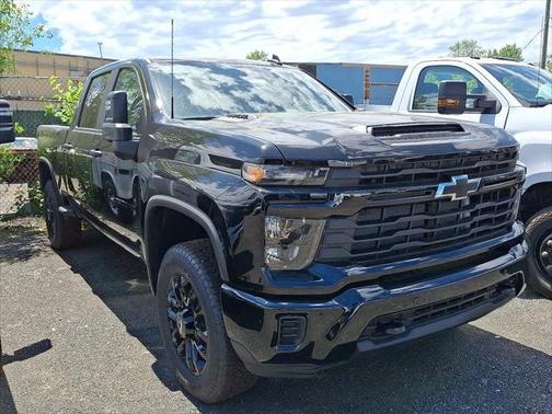 2025 Chevrolet Silverado 2500 Custom