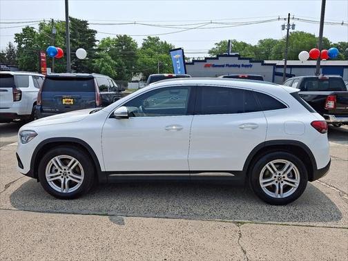 2021 Mercedes-Benz GLA 250 Base 4MATIC