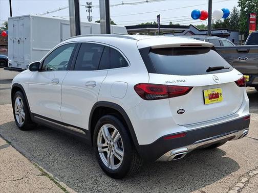 2021 Mercedes-Benz GLA 250 Base 4MATIC