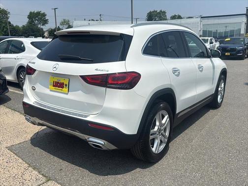 2021 Mercedes-Benz GLA 250 Base 4MATIC
