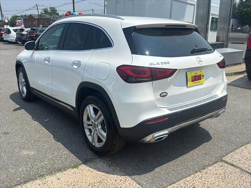 2021 Mercedes-Benz GLA 250 Base 4MATIC