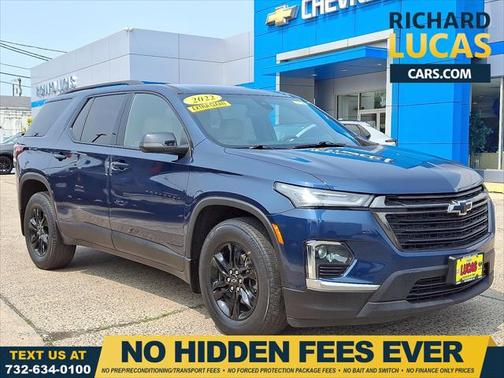 2022 Chevrolet Traverse LS