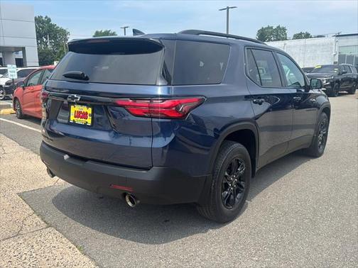 2022 Chevrolet Traverse LS