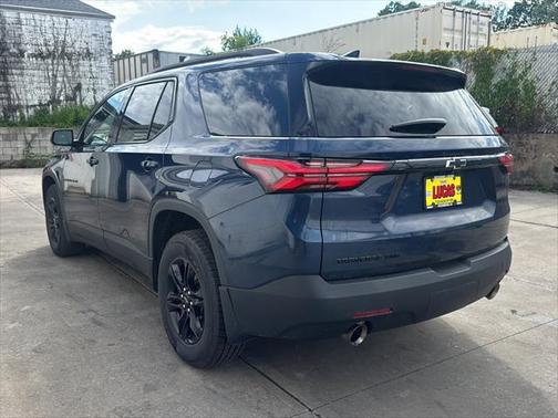 2022 Chevrolet Traverse LS