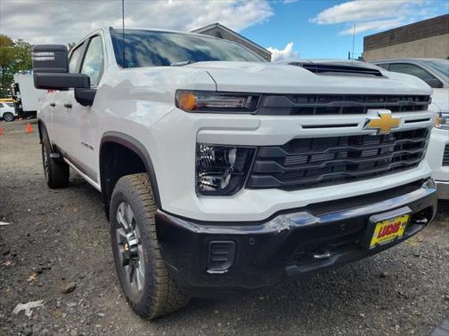 2025 Chevrolet Silverado 2500 Custom