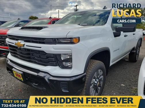 2025 Chevrolet Silverado 2500 Custom