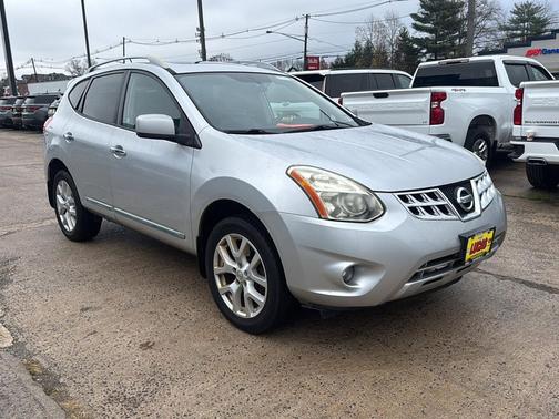 2011 Nissan Rogue SV