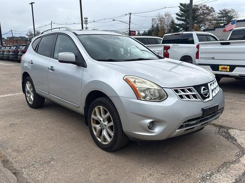 2011 Nissan Rogue SV