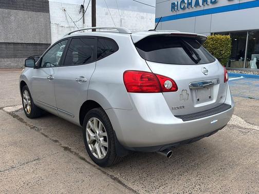 2011 Nissan Rogue SV