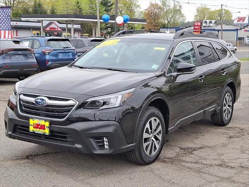 2022 Subaru Outback Premium