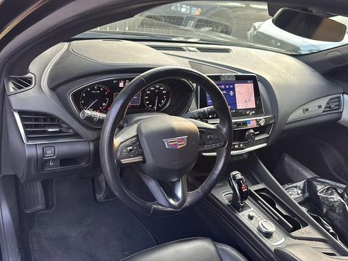 2022 Cadillac CT5 Luxury RWD