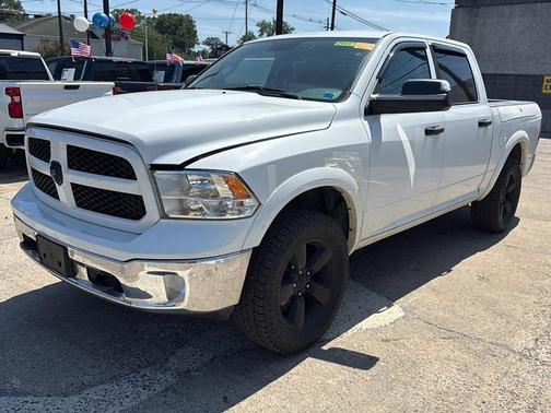 2016 RAM 1500 Outdoorsman